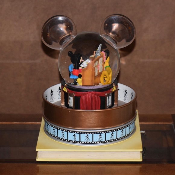 Collectible: Retired Micky’s Celebration of Animation Musical Snow Globe w/ Box - Picture 4 of 6